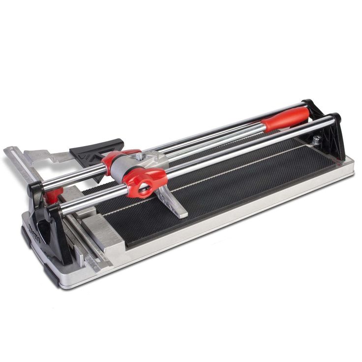 Tile cutter usage