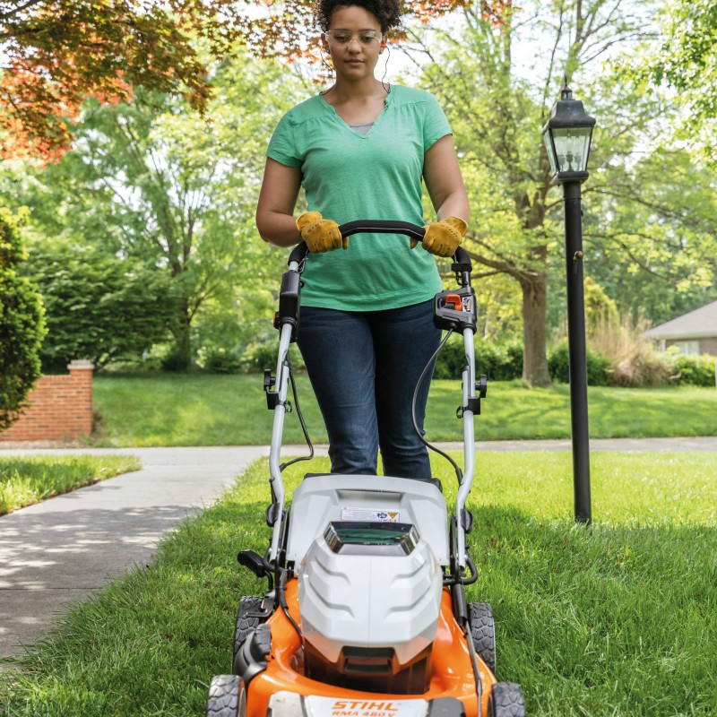 best cordless lawn mower for small yards