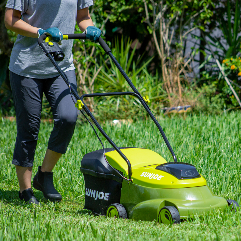 best cordless lawn mower for small yards